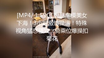 性爱姿势教学户外情侣激情啪啪直播，全程露脸骚女给狼友看，口交大鸡巴燃情小树林，多体位蹂躏爆草表情好骚