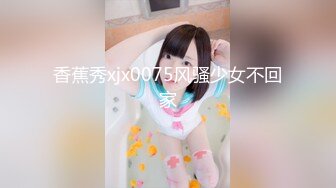 [MP4/ 703M]&nbsp;&nbsp; 刚成年18极品小萝莉，被两大汉各种操， 骑乘深插白皙美臀，这边插嘴双洞其插，小嫩穴搞得湿湿