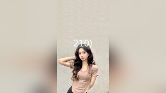 STP26883 《微博网红极品嫩妹》S级身材大奶妙龄反差女【学妹超乖】大尺度收费私拍，刮阴毛水晶棒紫薇潮喷，画面超有感觉