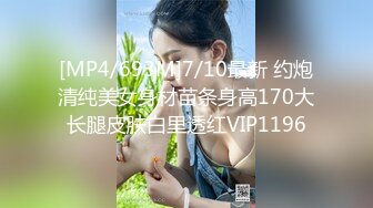 【自整理】P站Veronica Olive  老婆的情趣内衣真多 每天一套 精液都不够射 把她小屁屁打红 疯狂抽插 最新大合集【NV】 (28)