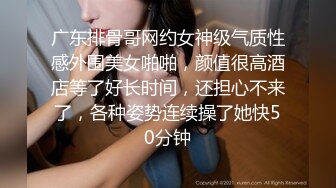 晕倒迷操美乳双胞胎姐妹花 两个嫩穴好几根肉棒轮番抽插内射中出